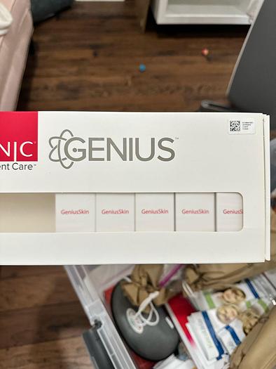 Used 2022 LUTRONIC Genius