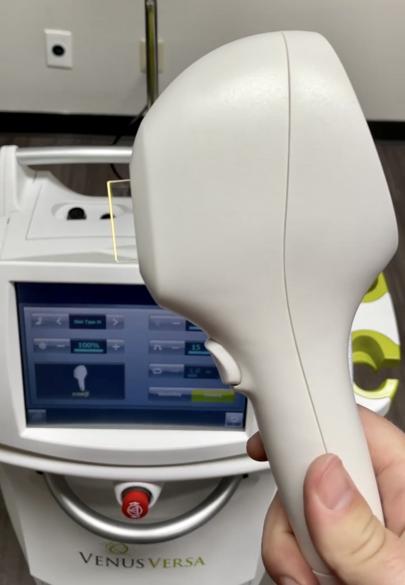Used 2016 VENUS Versa SR515 Handpiece