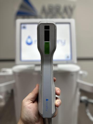 Used 2019 MiraDry Inc. MiraDry MD4000-MC Sweat & Odor Reduction Hyperhidrosis Treatment TIPS INCLUDED