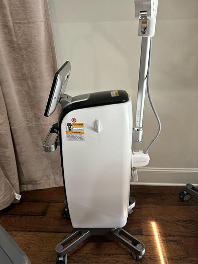 Used 2022 LUTRONIC Genius