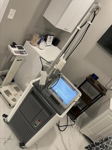 Used 2017 CUTERA Enlighten III - 3 Wavelengths