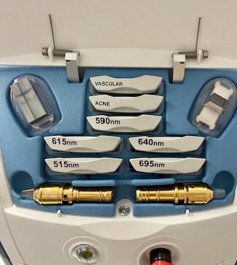 Used 2023 LUMENIS M22 (IPL and ResurFX)