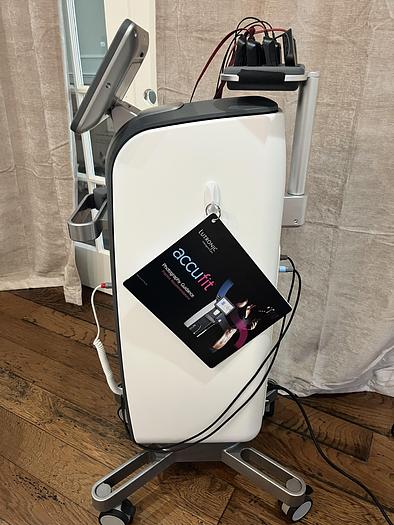 Used 2022 LUTRONIC Accufit