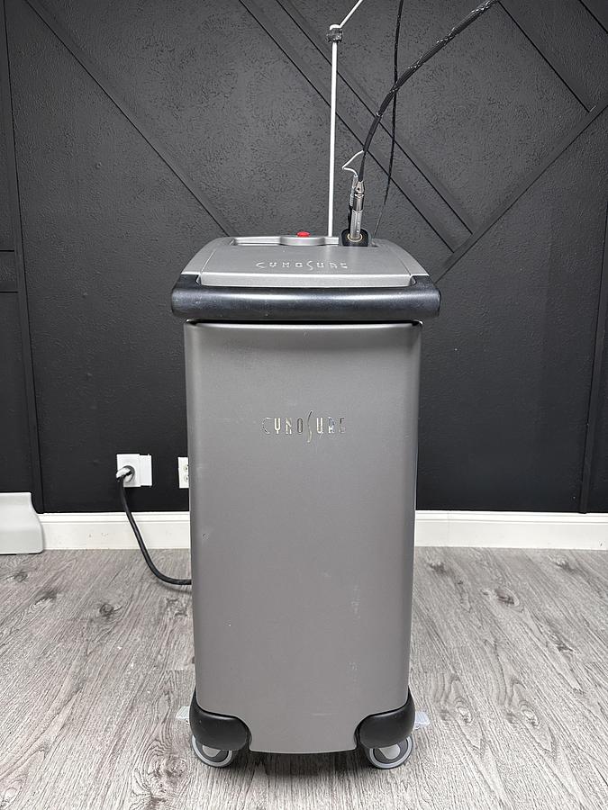 Used 2008 CYNOSURE Elite ELMD