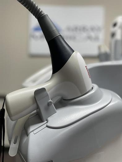 Used 2017 Cynosure (Palomar) Vectus