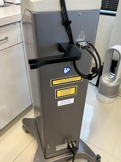 Used 2015 Cynosure SmartSkin+ CO2 with Scanner