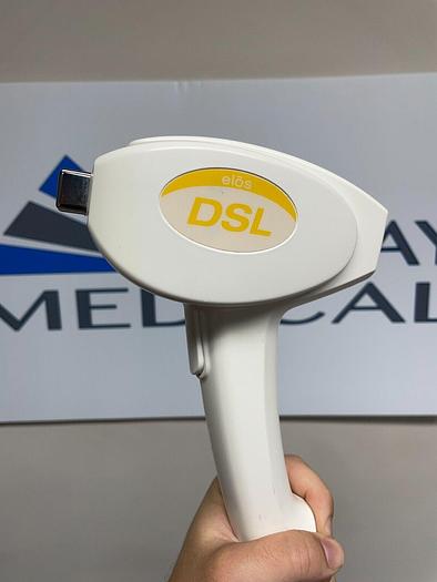 Used 2012 Syneron eMax IPL Machine - DSL, SRA, DS, and Refirme ST Applicators