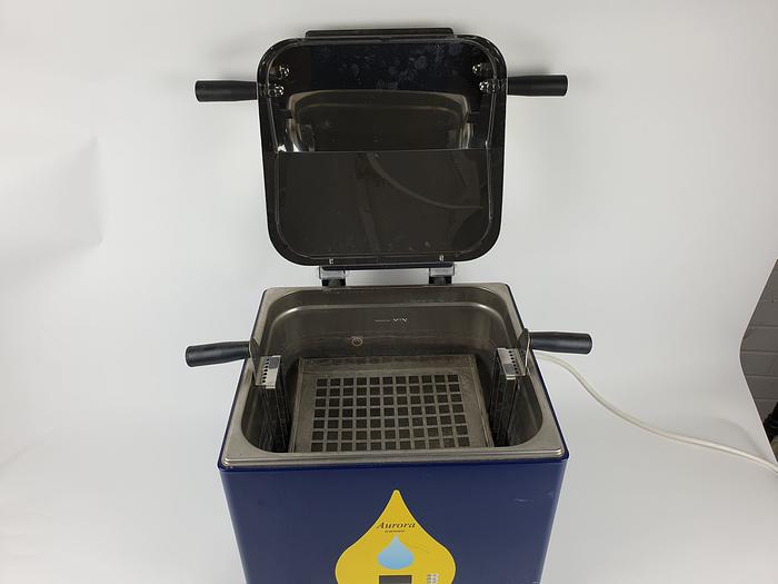 Used Aurora Scientific Water Bath