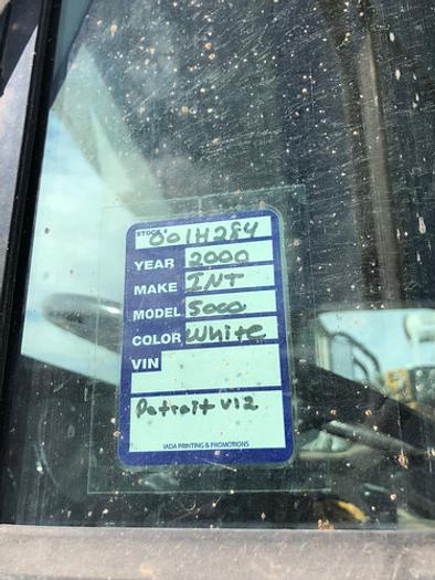 Used 2000 International 5000 Body Load Pump Down Truck