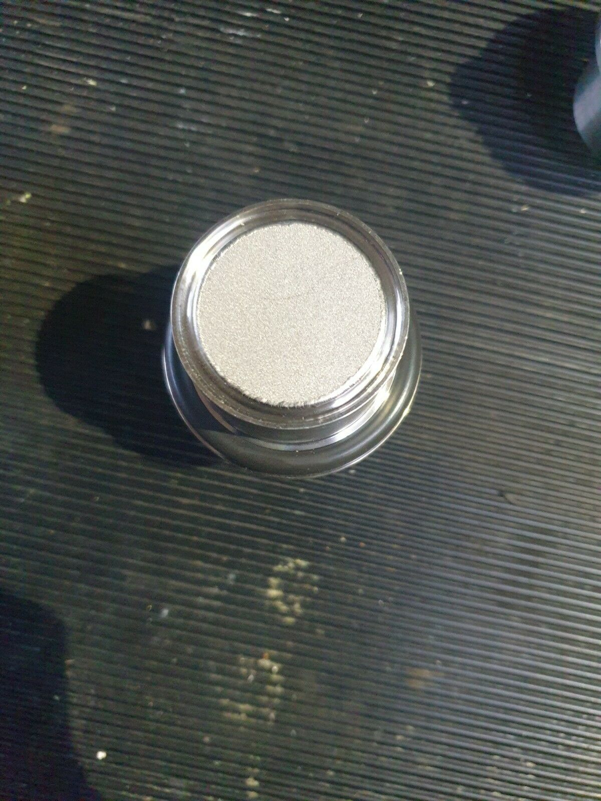 Used 19-053642-00 REV H gasshield Hi-Purity Gas Diffuser (rbd2.1b1)