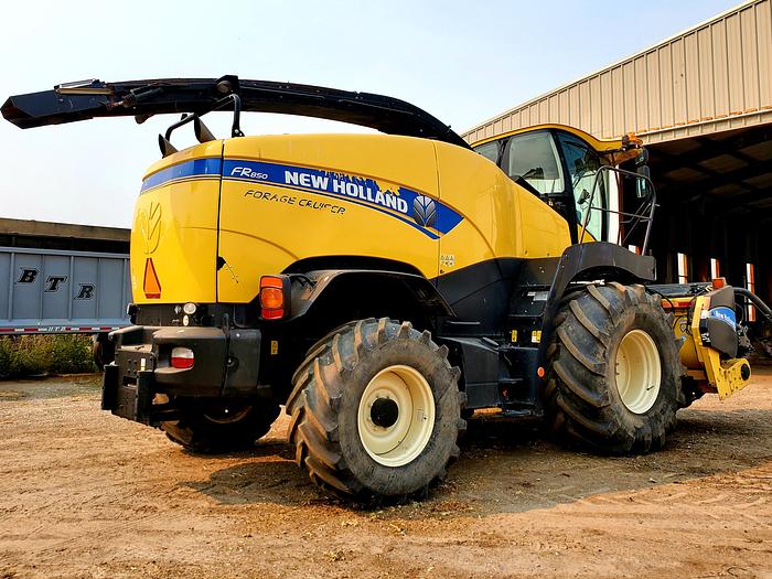 Used 2013 New Holland FR850