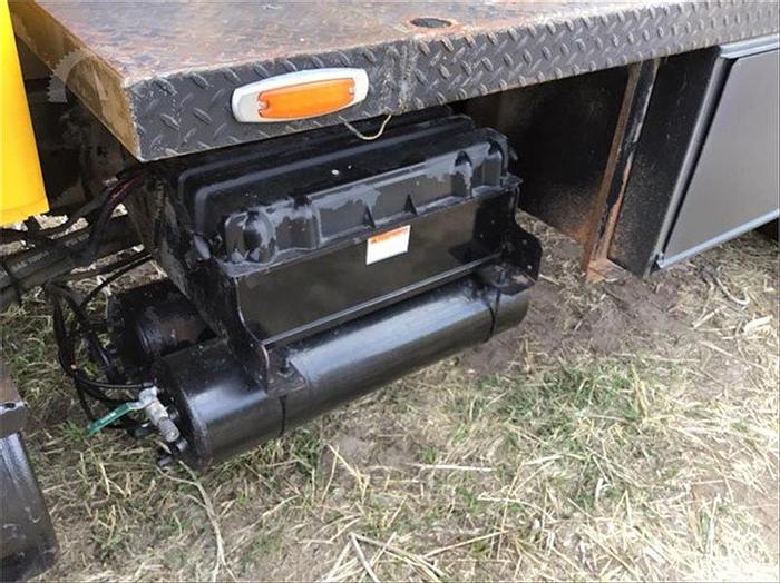 Used 2005 Smeal 10T Pump Hoist Rig