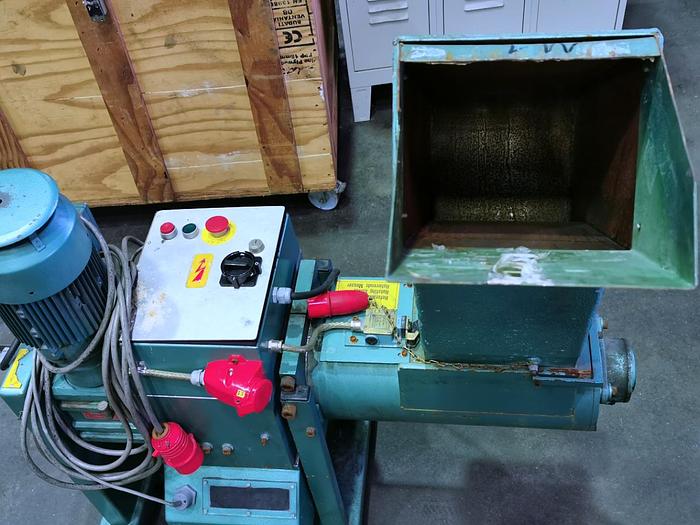 Gebraucht 1986 Plastikzerkleinerungsmaschine Kunstoffgranulat Mühle RAPID GK 2218-A