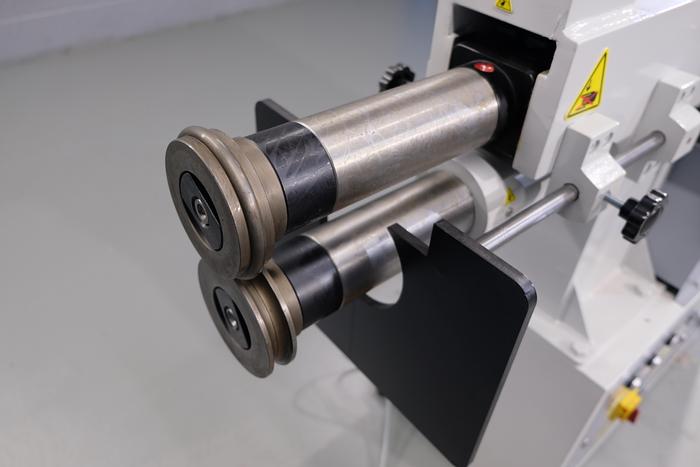 UZMA 4.0 Power Operated 4mm Swaging machine