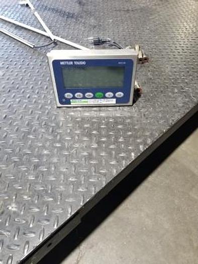 Used Metler-Toledo Floor Scale