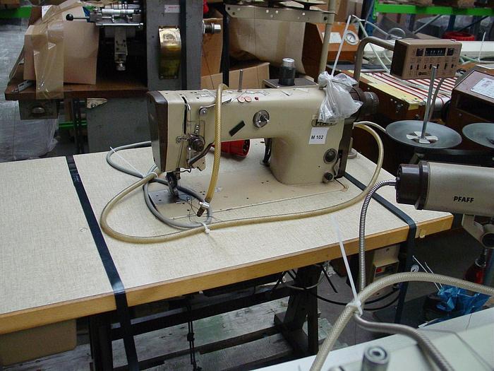 Gebraucht Schnellnäher PFAFF 483-G 900/99-901