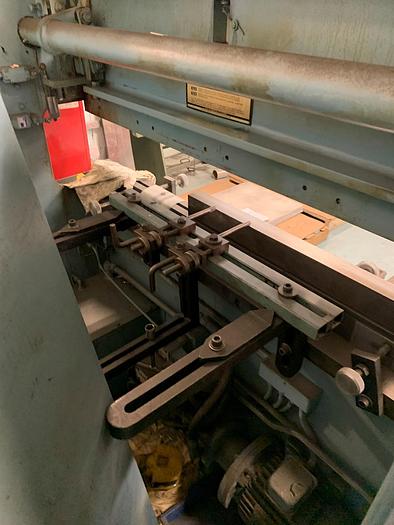 Used 24 TON X 4', DARBERT,  HYDRAULIC PRESS BRAKE
