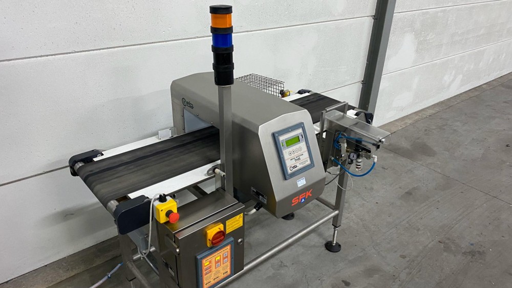 Used Ceia THS/3F metal detector