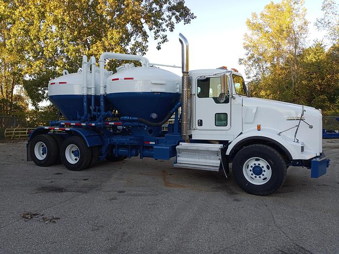 Used Bulk Truck
