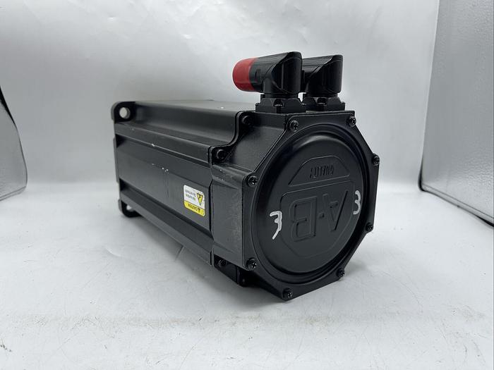 Allen Bradley MPL-B540K-MJ74AA Ser A