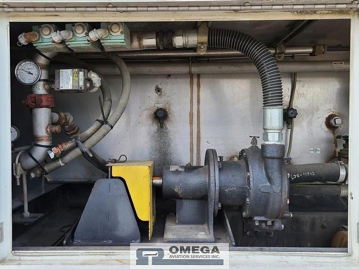 Used 1997 FMC LMD2000 Aircraft Deicer (2,000 total gallon tank cap)