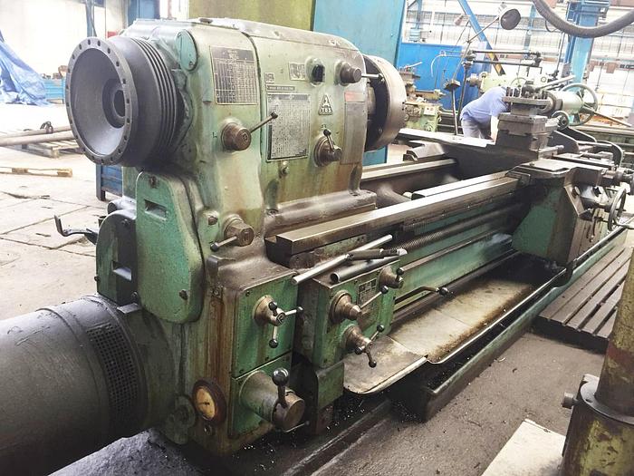 Used TOS Heavy duty Lathe Machine