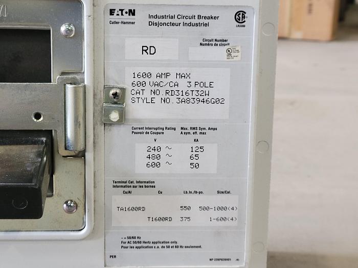 Surplus Eaton Cutler-Hammer RD- RD316T32 1600 Amp New Circuit Breaker
