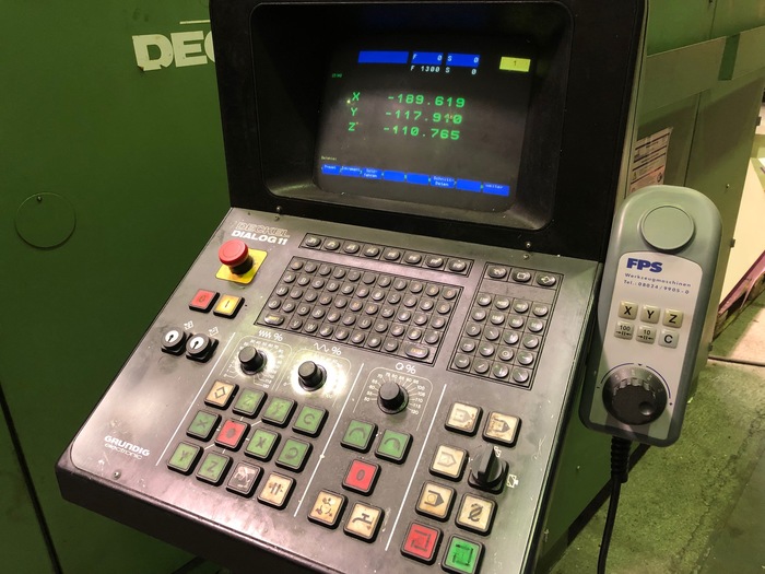 Gebraucht 1991 DECKEL FP3 NC mit Dialog 11 Steuerung