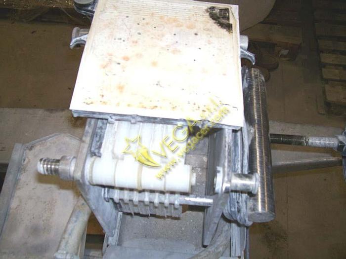 Usato Mini Filtropressa per vino marca TOSCANA ENOLOGIA mod. MINI JOLLY