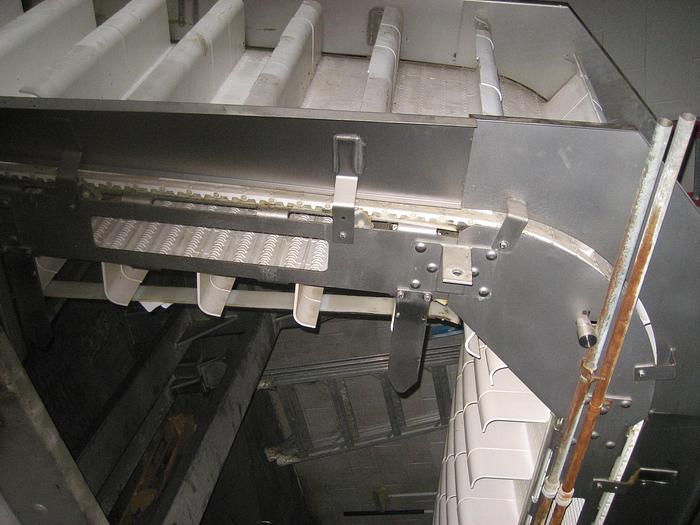 Used ALLEN PRODUCT ELEVATOR WITH SCOOPS