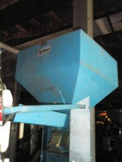 Used Feeder, Vibratory, 4" x 20", Syntron, W/hopper, C/st, #S734708