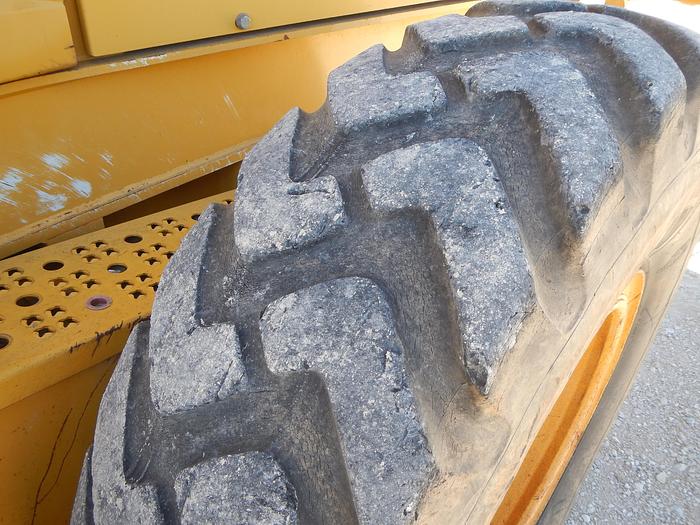 Used 2011 John Deere 672G 6wd Motor Grader