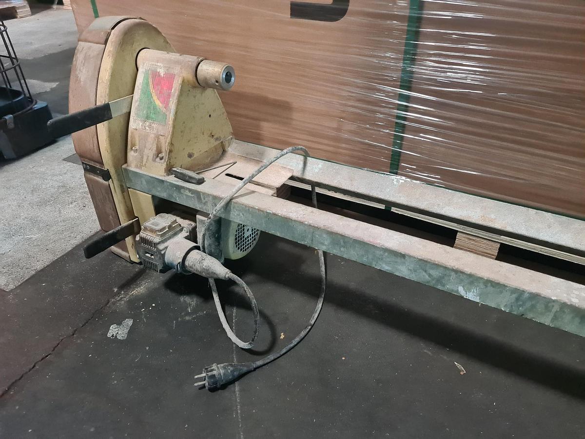 Gebraucht Drechselmaschine dmt 180