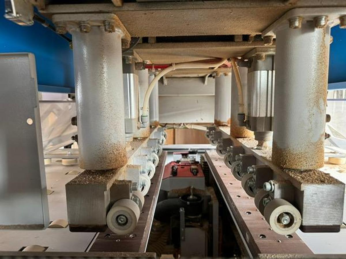 Gebraucht CNC Bohrmaschine & Fräsmaschine & Nutsäge