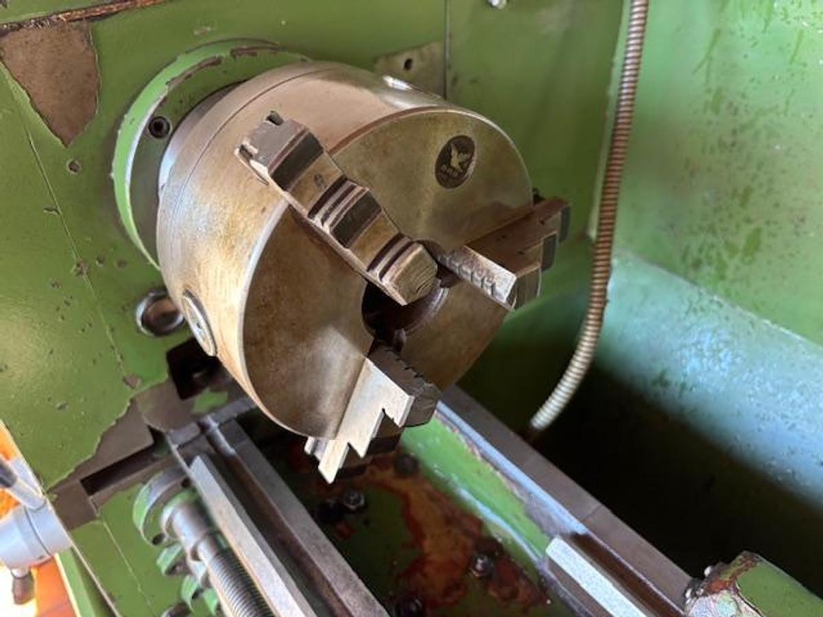 Gebraucht Metalldrehbank, Größe 700 x 1850 x 1350 mm