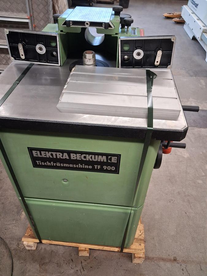 Gebraucht 1993 Elektra Beckum Tischfräse TF 900