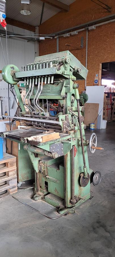 Gebraucht Bohm & Kruse Mehrfach Nagel- u. Klammermaschine II 10/600
