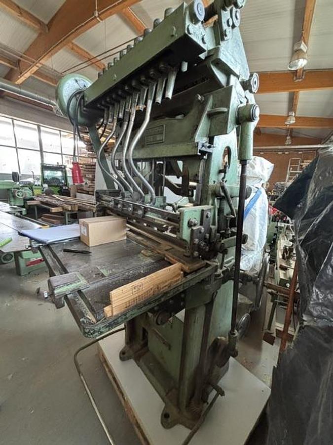 Gebraucht Bohm & Kruse Mehrfach Nagel- u. Klammermaschine II 10/600