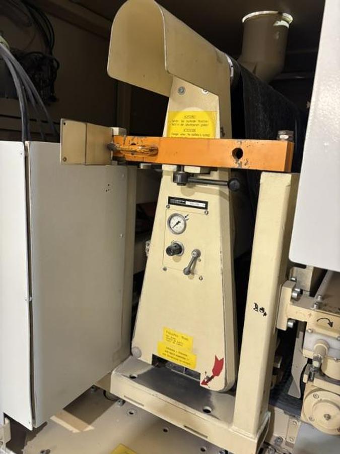 Gebraucht Heesemann Breitbandschleifmaschine MFA 8