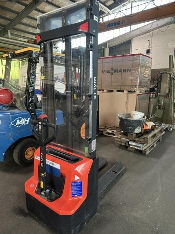 Gebraucht TOYOTA BT Tyro SHE100 Elektro-Hubwagen