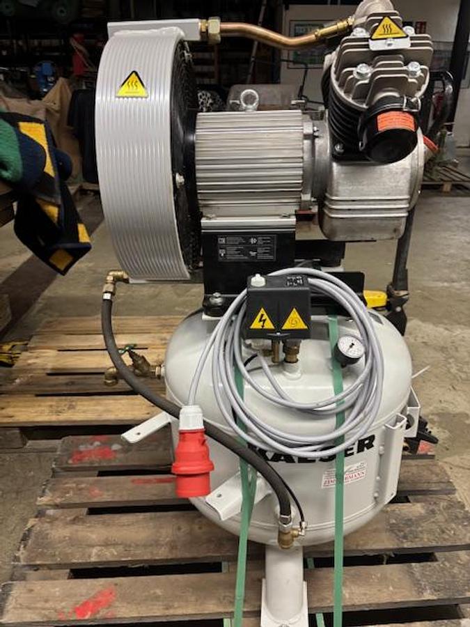 Gebraucht Kaeser Kolbenkompressor