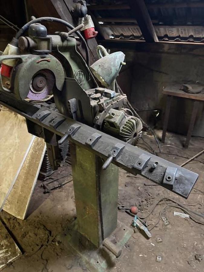 Gebraucht Hobelmesserschärfmschine 
650 mm Schärfbreite