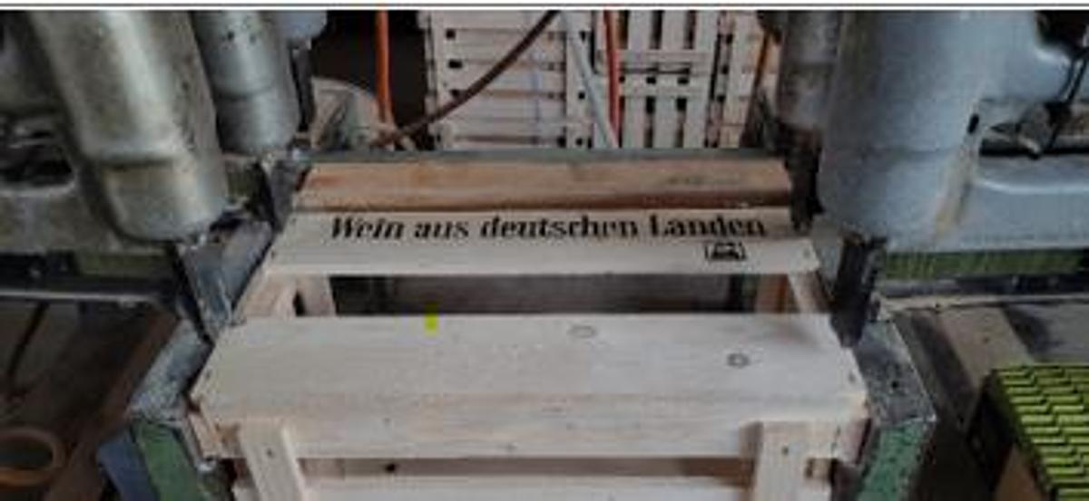 Gebraucht Kisten-Klammermaschine