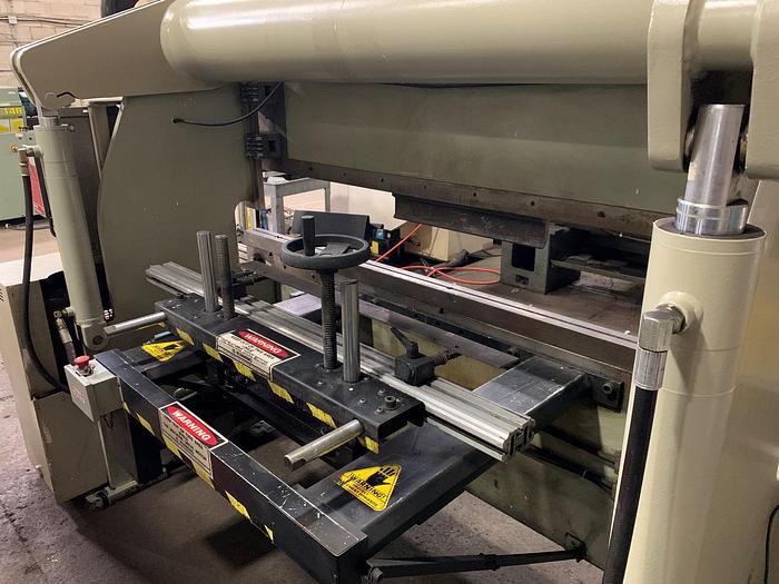 Used 60 TON X 8', ACCURPRESS CNC PRESS BRAKE, MODEL 7608