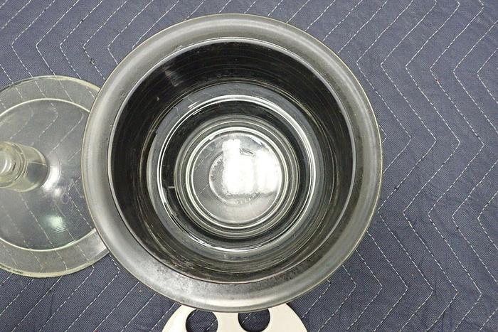 Used Pyrex 8 Inch Diameter Glass Desiccator w/ Lid & Coors Ceramic Plate