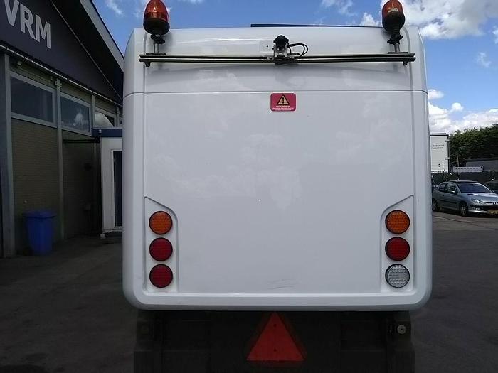 Gebruikt 2009 RAVO 530 STH