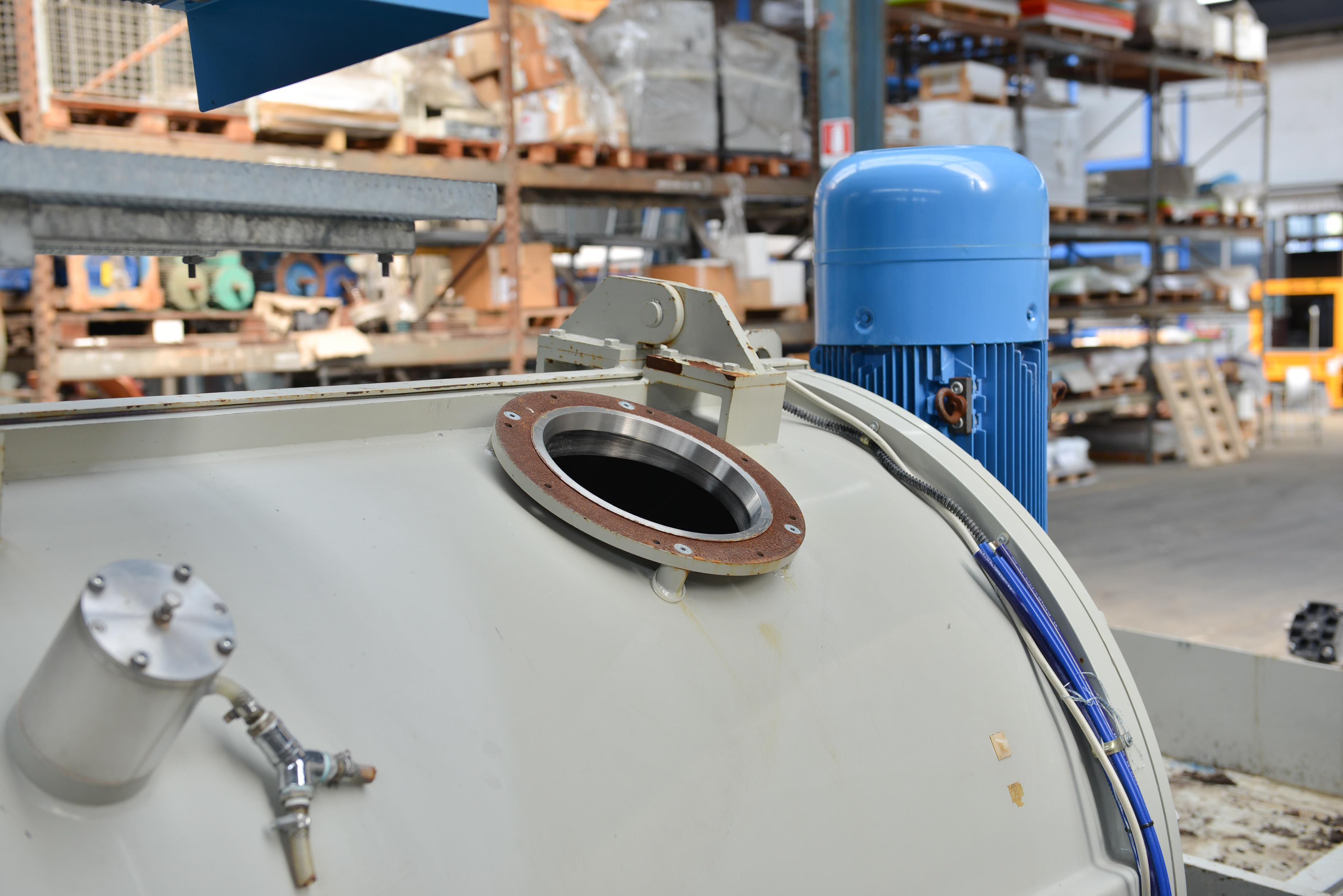 Used PLASMEC mixer from 3500 Liters