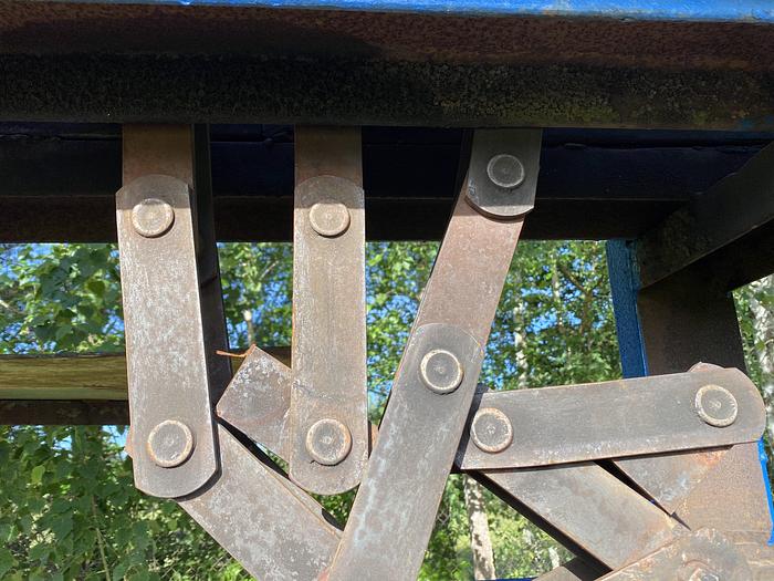 Used Log conveyor