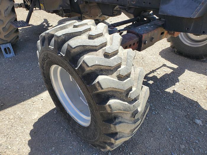 Used 1982 International 5488 Tractor