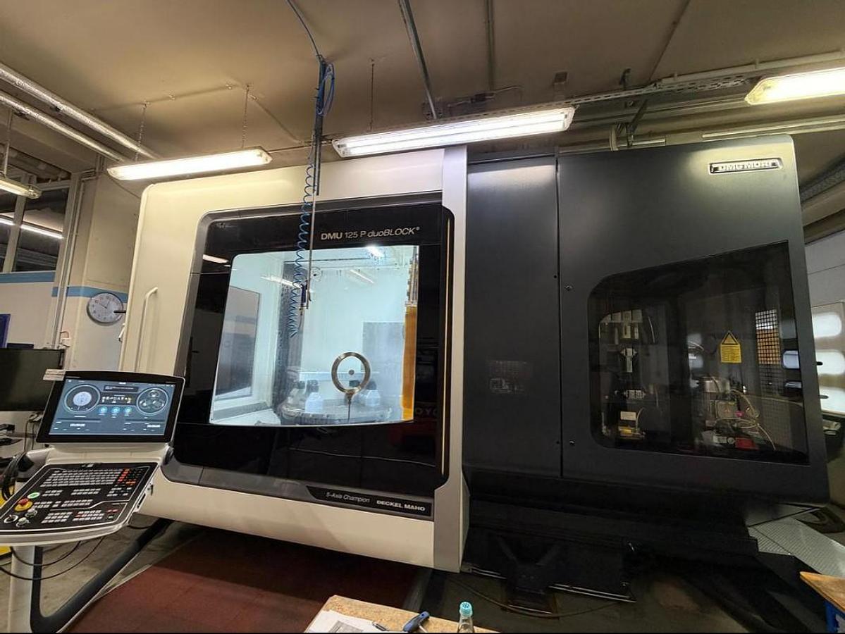 Gebraucht Bearbeitungszentrum DMG MORI DMU125P duoBlock